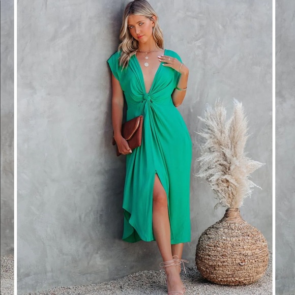 Vici Dresses & Skirts - With a Twist Pocketed Midi Dress